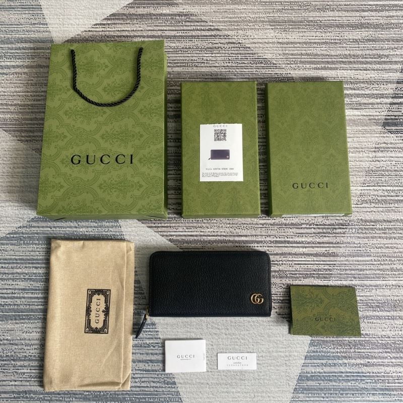 Gucci Wallets